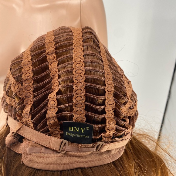 Luxurious Auburn Wavy Hair Wig with Bangs and Bouncy Curls - 18 Inches - Picture 7 of 7